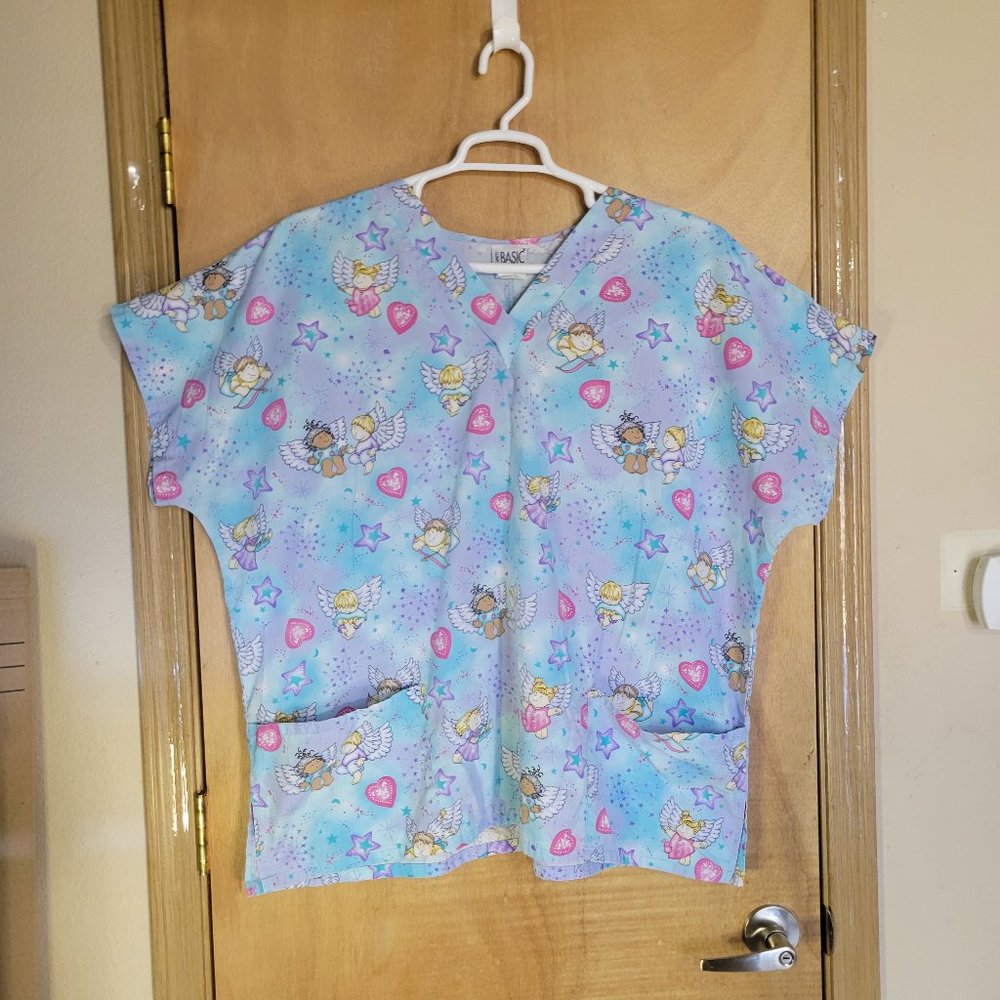 💜Simply Basic 2XL Scrub Top Angel Babies Print